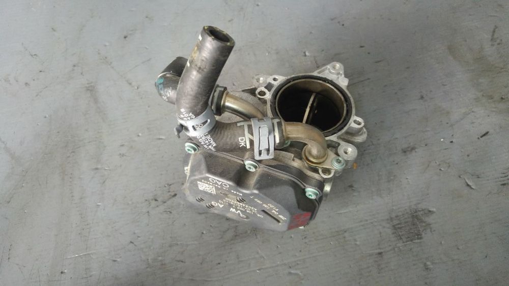 Clapeta acceleratie det 2.0 tdi audi a4 b9 04l128059t 04l128063t