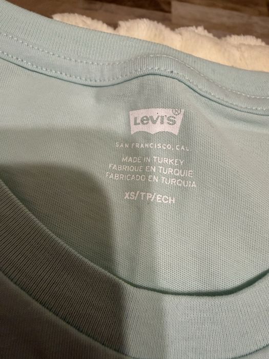 Тениска Levis.
