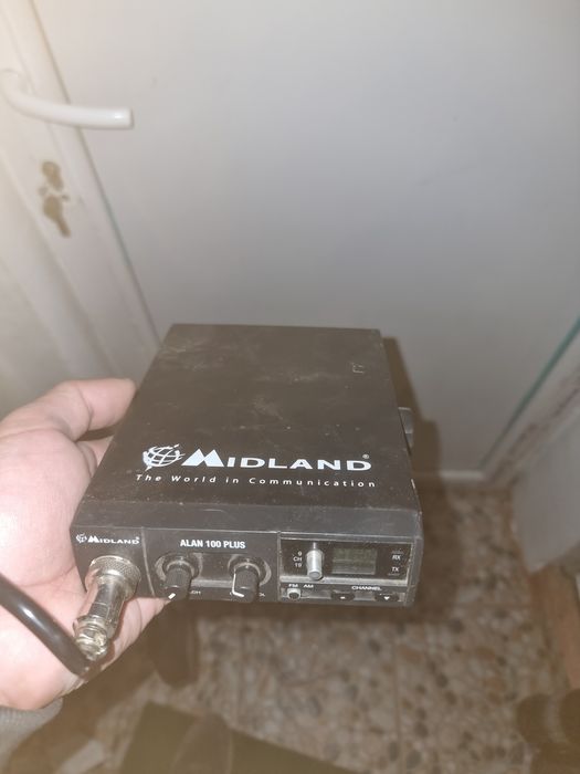 Vând statie cb radar midland