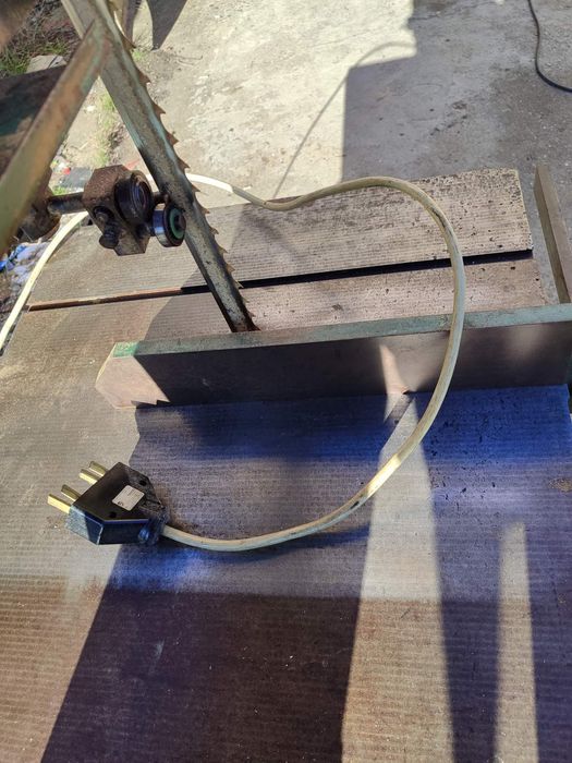 дървообработващ банциг 600мм.