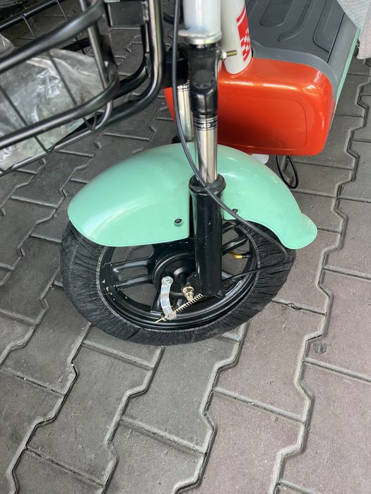 Прдам Электро скутер