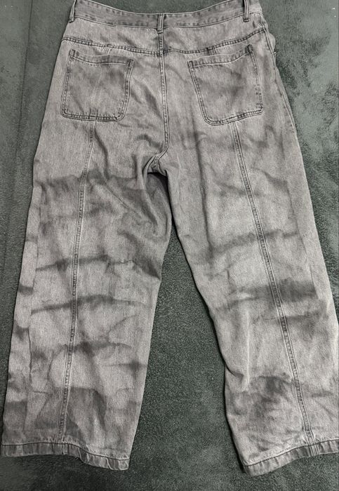 Blugi baggy bershka
