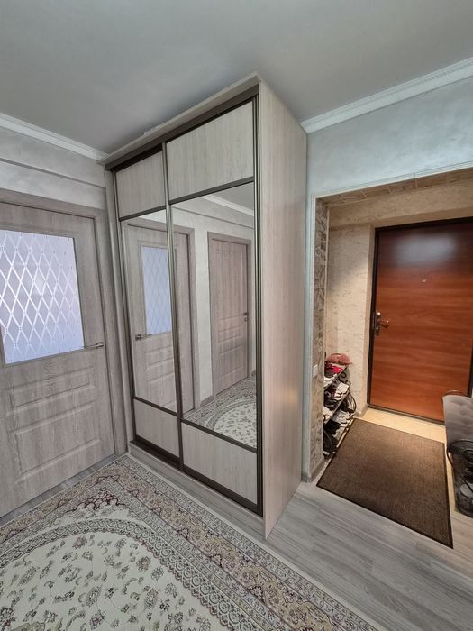 Продам 3 комнатную квартиру