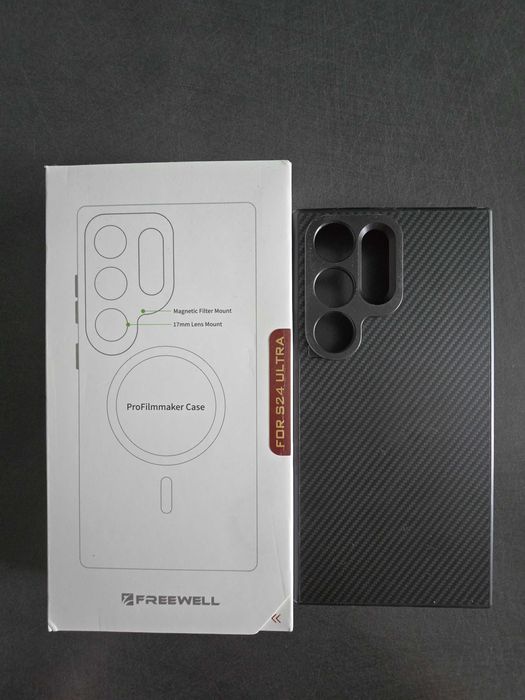 Husă Freewell pentru Samsung Galaxy S24/S25 Ultra – stare ca nouă