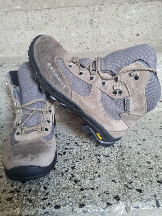 Туристически обувки GARMONT 38 номер