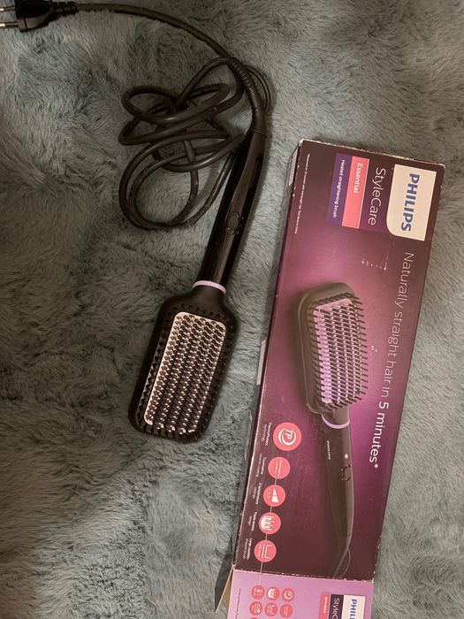 Четка за изправяне Philips StyleCare Essential BHH880/00