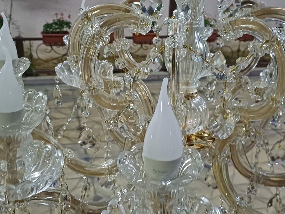 3 люстры и  2 бра