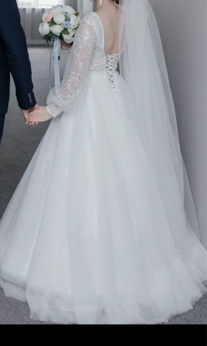 Продам свадебное платье