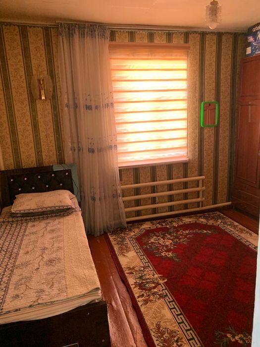 Ховли сотилади вокзал