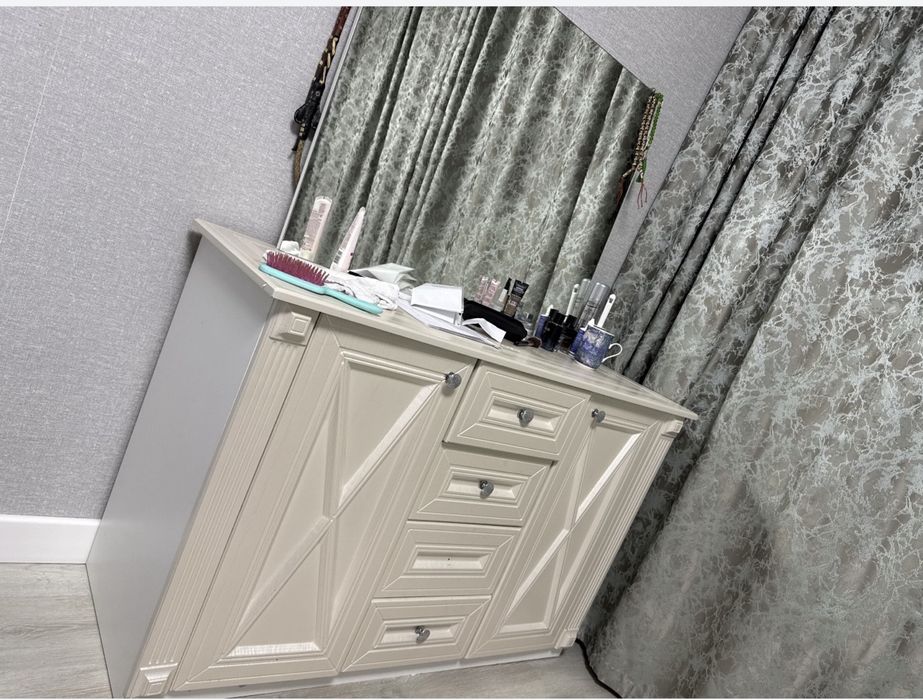 Срочно продам комод