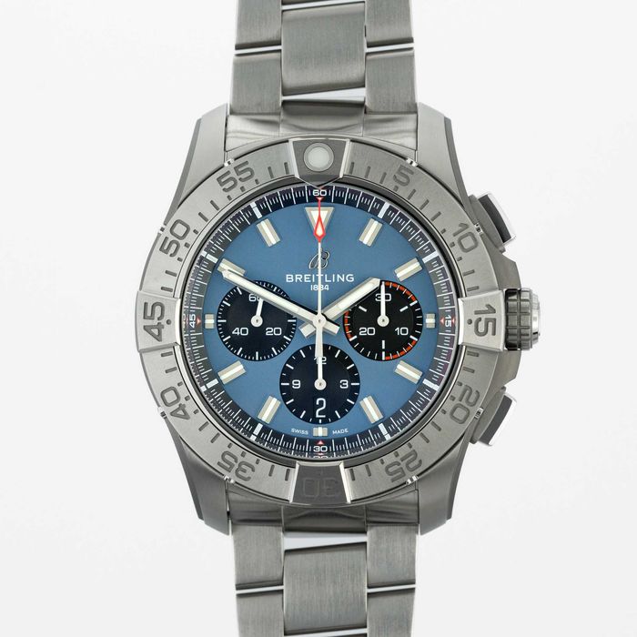 Breitling Super Avenger B01 Chronograph 46mm Titanium EB0148101C1E1