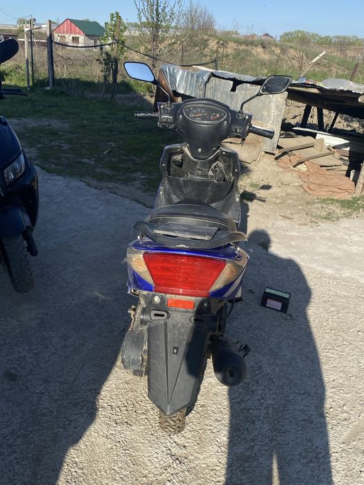 Продается скутер M8