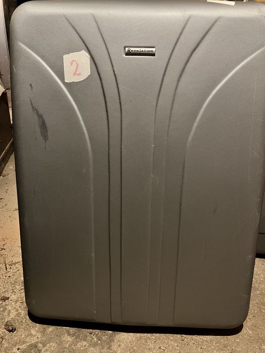 Куфари. Revelation и Carlton