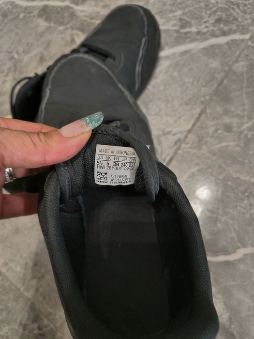 Vand pantofi sport adidas