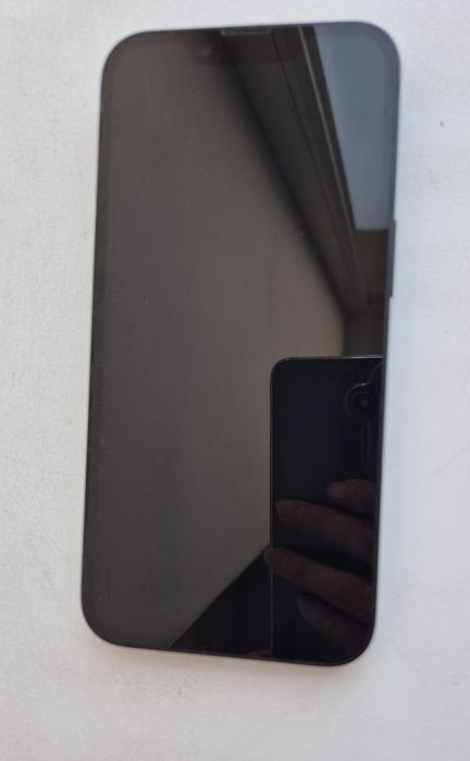 Продам Iphone 14