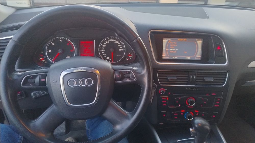 Audi Q5 S line quattro
