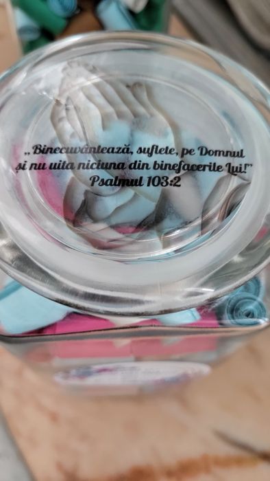 Borcan cu 200 versete biblice