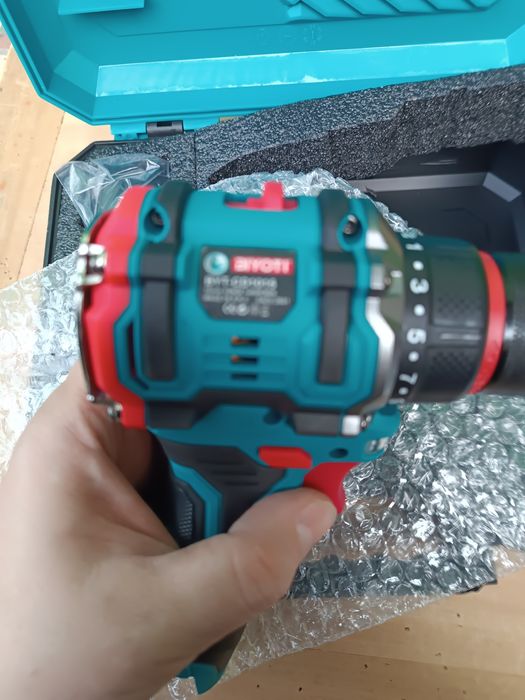 Продам новый шуруповёрт