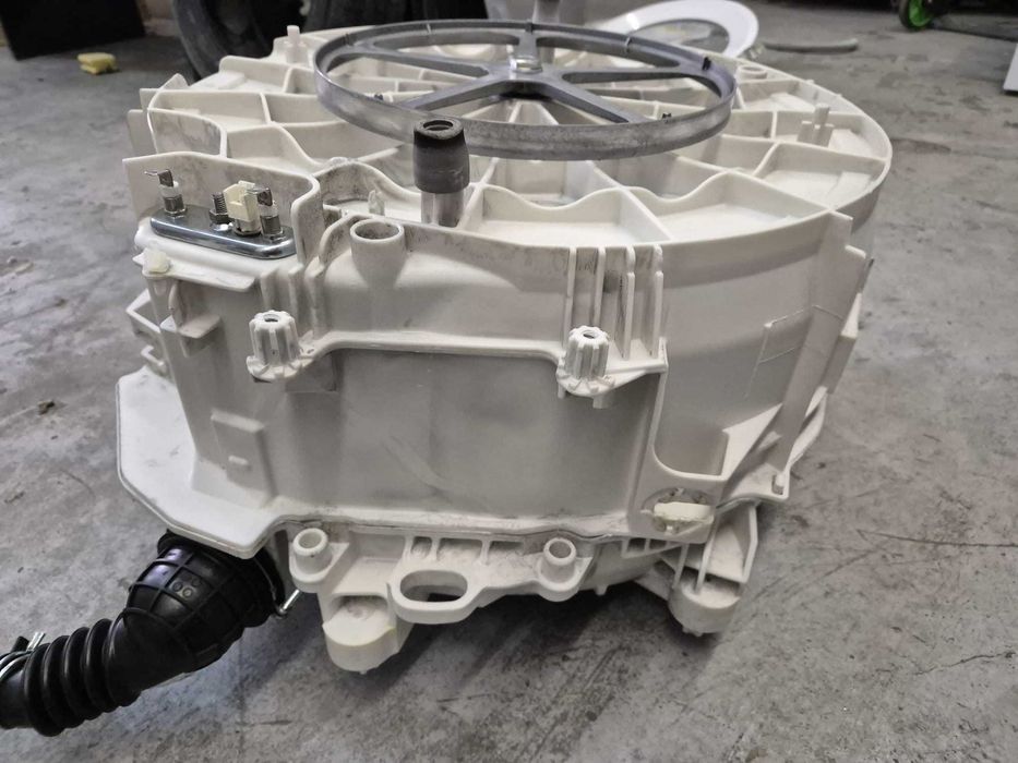 Cuva slim masina de spalat Beko WRE6512BWW model /R11