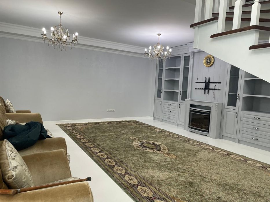 5 бөлмелі квартира сатылады