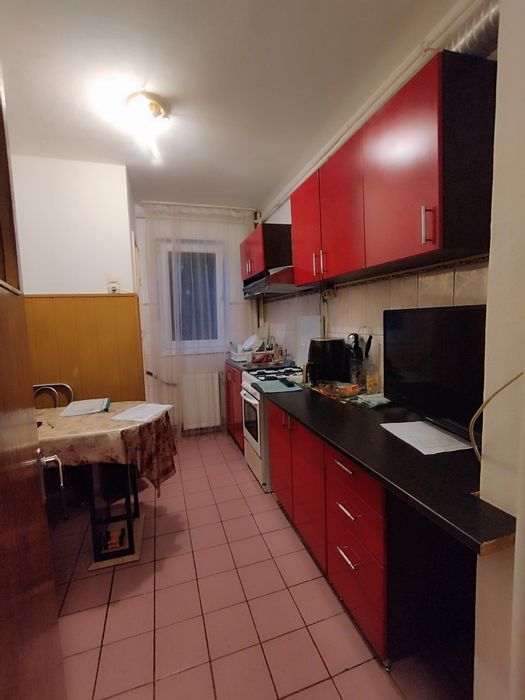 Apartament 3 camere Tractorul