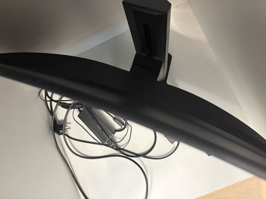 Monitor 4k, 31.5”, MSI MAG321CURV, USBC