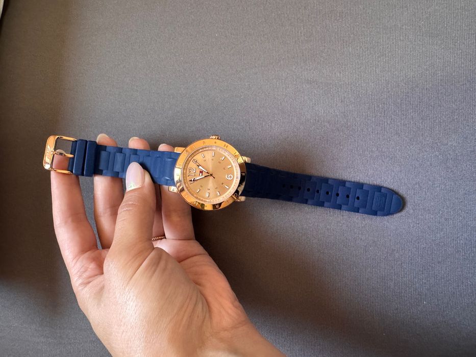 Дамски часовник Tommy Hilfiger