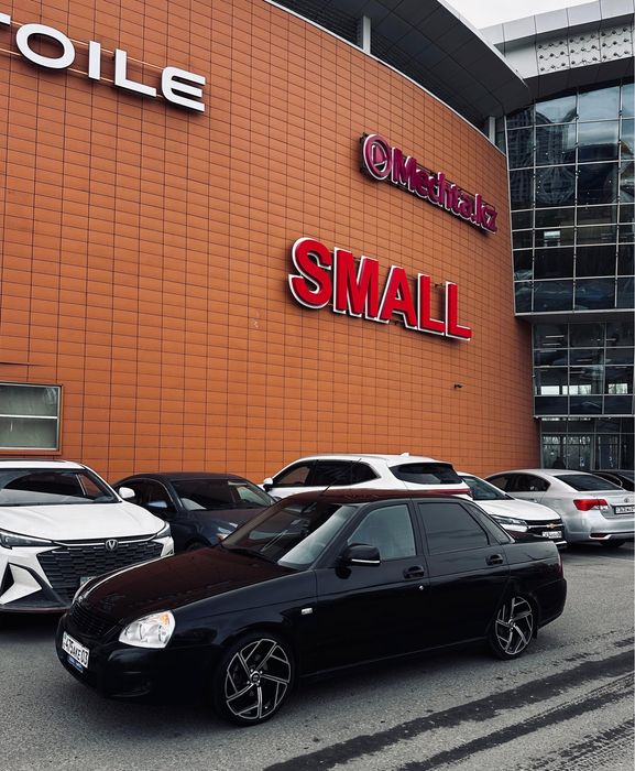 Диски р17 разболтовка 4на100. Бентли стиль