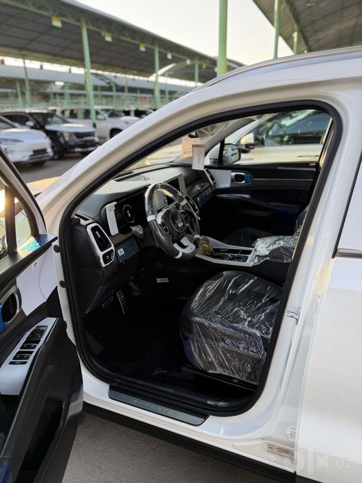 Kia sorento 2.5 L ideal holatda