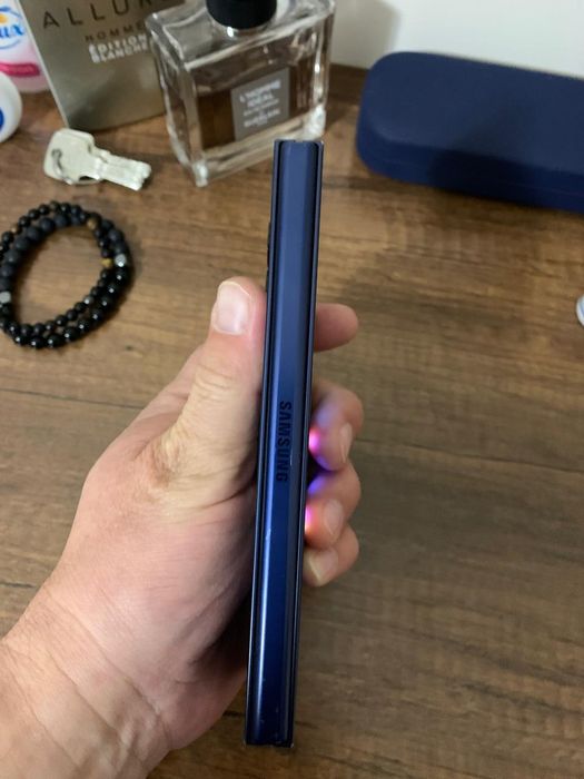 Самсунг Z Fold 6