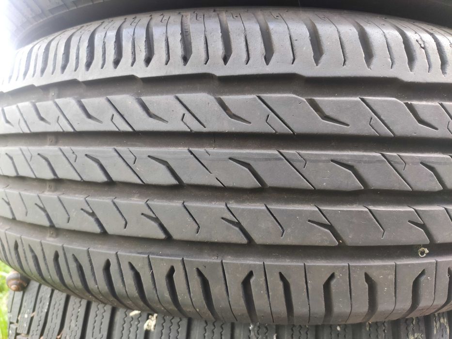 4бр Летни гуми 215 65 17 - Semperit - DOT 2023