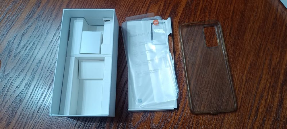 Телефон Xiaomi Redmi 11 Pro 5G