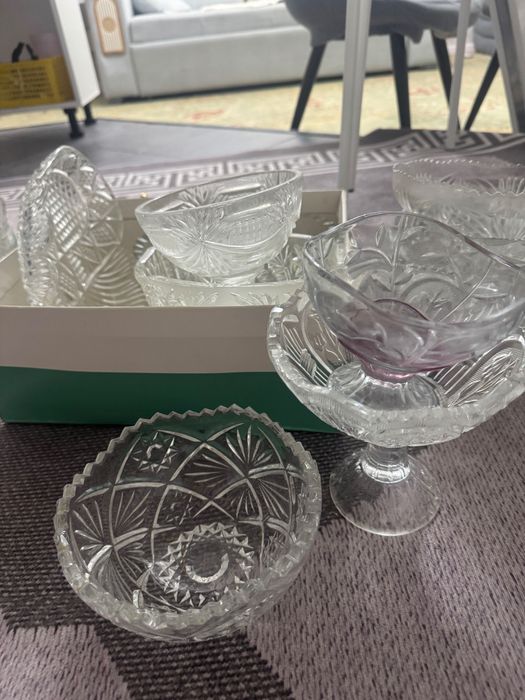 Отдам хрустальную посуду разную