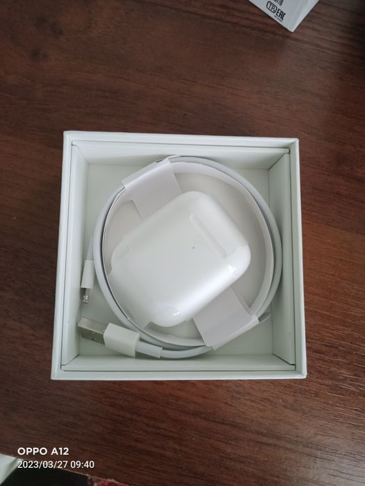 Наушник  аирподс