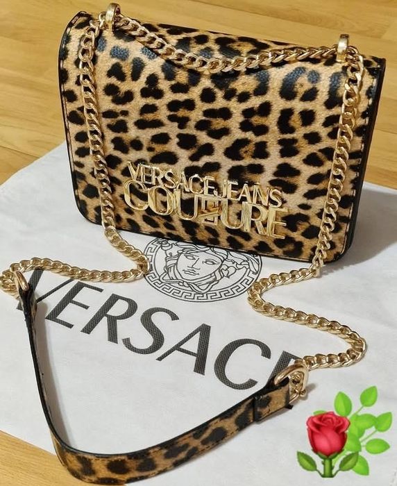 Geanta Versace model animal print, saculet, etichetă