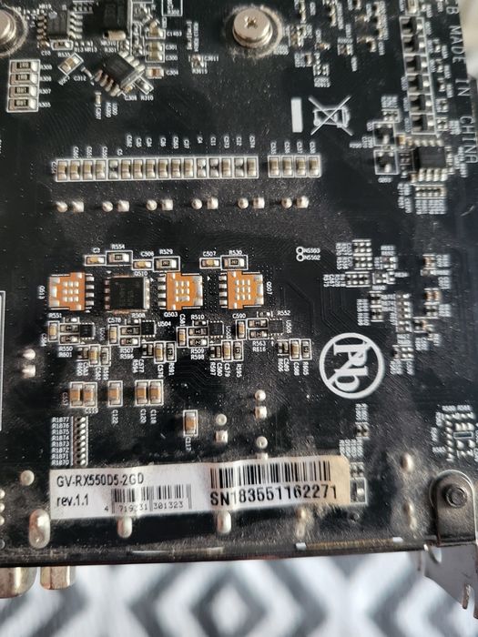 Placa video radeon 2gb