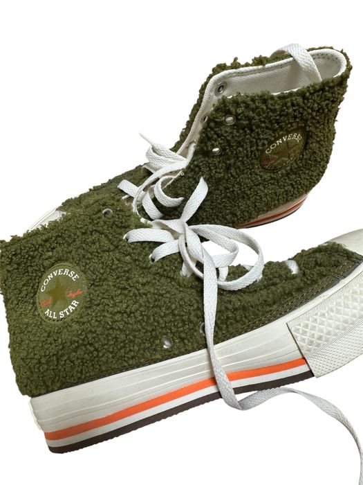 Продам новые Converse оригинал