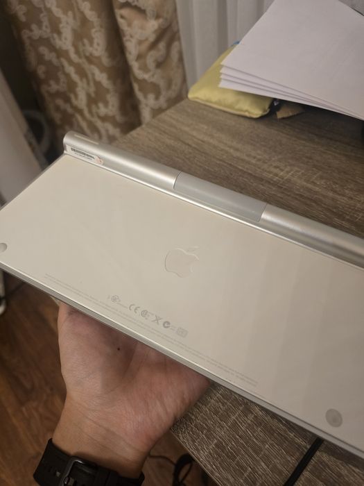 Apple Wireless Keyboard A1314