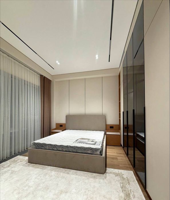 N6438 Mirobod tumani J/K Mirabad avenue 2/7/10