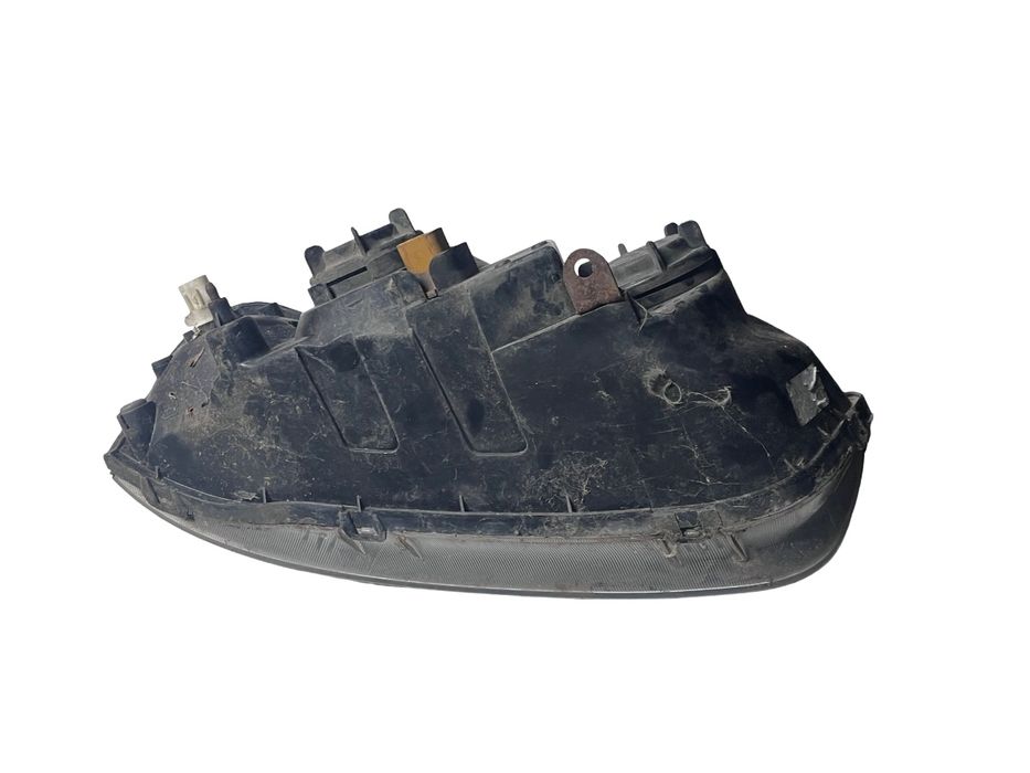 Far Stanga Hyundai Elantra Xd 2000 - 2006 921012Dxxx