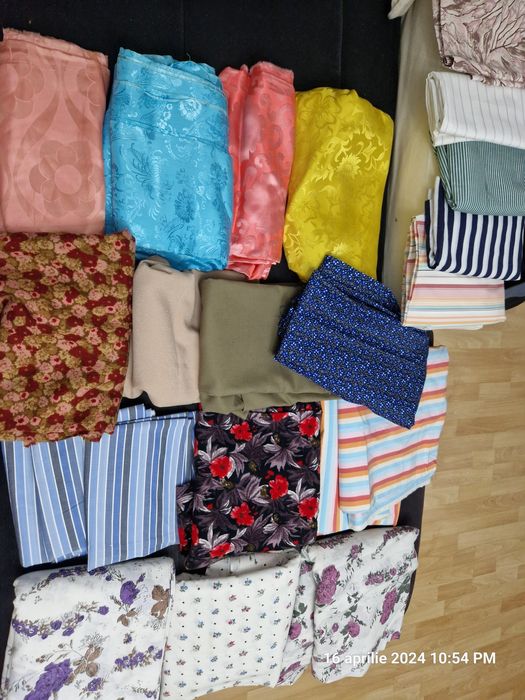 Materiale la metru din stofa, doc, catifea raiata, matase,