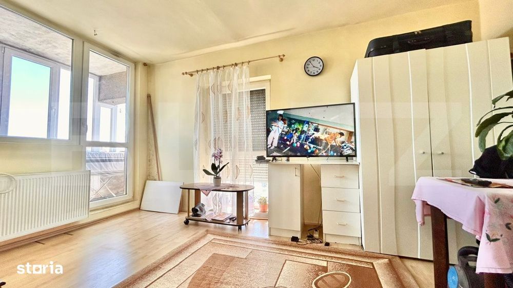 Apartament cu o camera , 30 mp util, Nufarul