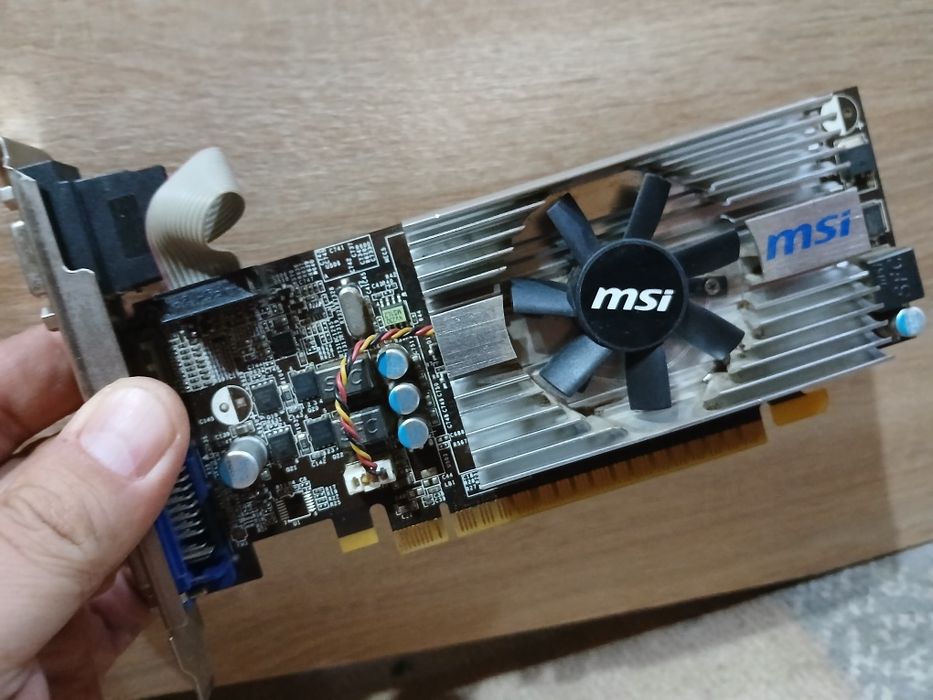 Продам видеокарту MSI на 1 Гб