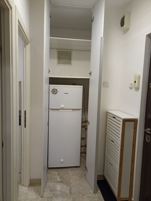 De inchiriat apart.decomandat cu o camera