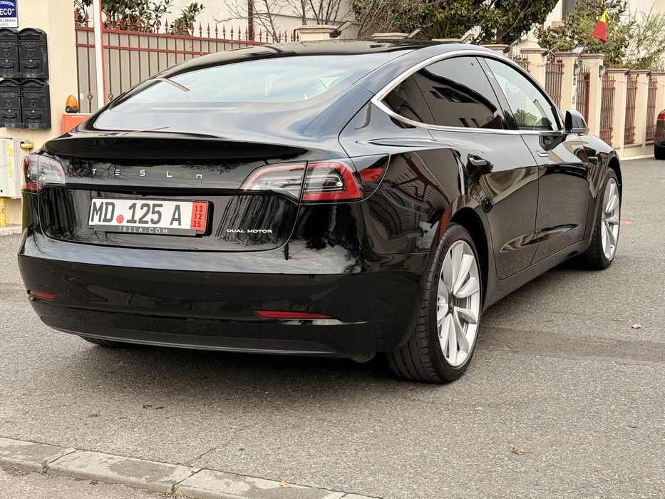 Model 3 Long Range - FSD platit 7500 euro