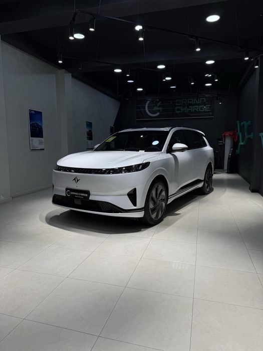 Dong feng ep008 hybrid