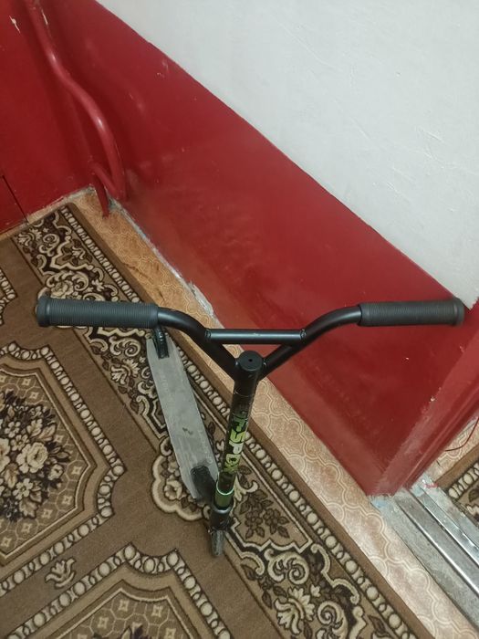 Трюковой самокат