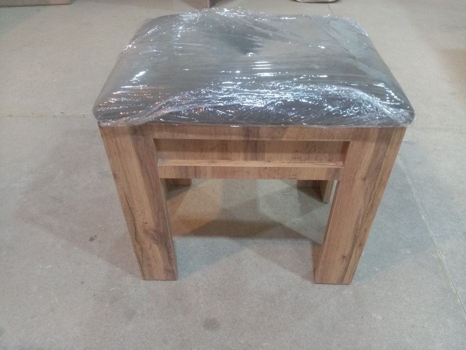 Продам новые пуфики!