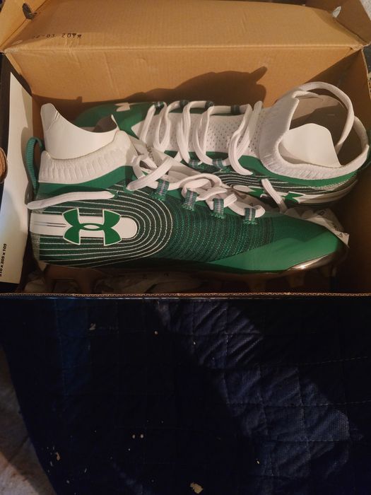 Бутонки Under Armour