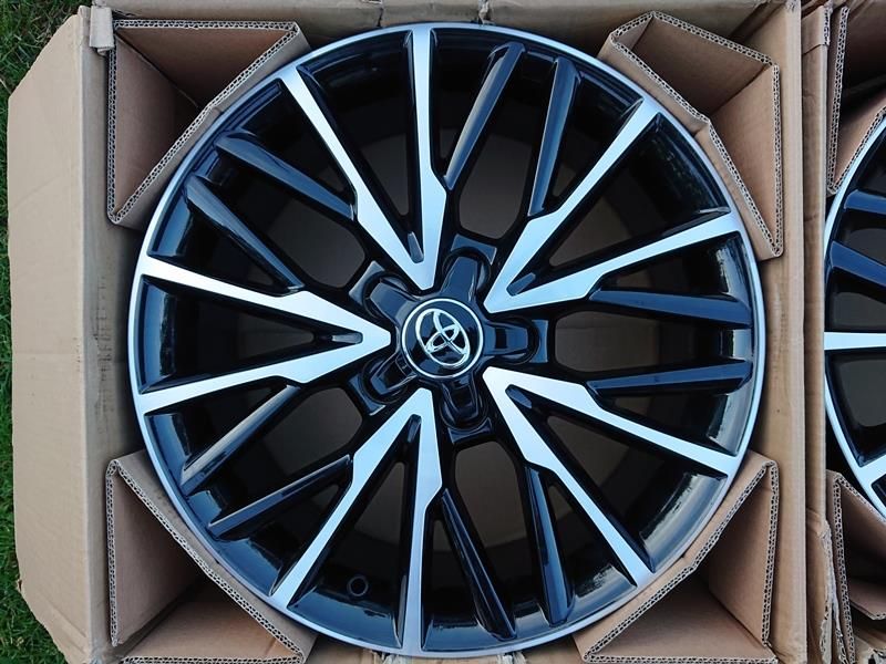 Jante 18" Toyota C-HR CHR RAV4 Anvelope Michelin 225 50 18 senzori ...